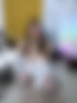 Rubi424 即時 XXX 聊天