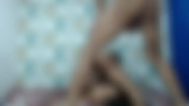 Show modela NewAwesomSxPrty na web-kameri