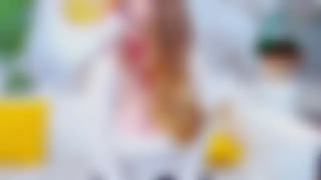 Lilly_Diazn Webbikameraesitys