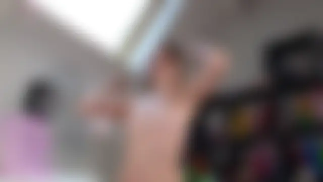 hayleex_x's Live Chat Room