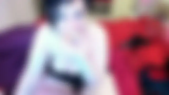 MilfDomina6_9 Adlı Modelin Canlı Sohbet Odası