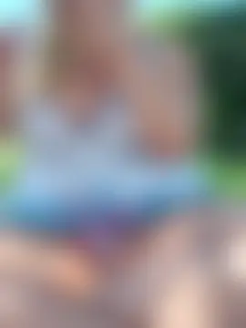 غرفة دردشة BecciDeluxe المباشرة