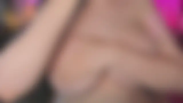 ReinaKousaka webkamerás műsora