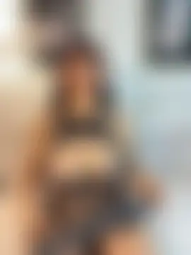 Savvanahh 在線直播表演