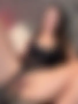 EllaMae – Naživo chatovacia miestnosť