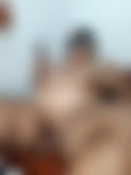 Pokazy przed kamerką – Lucky-hot-girls