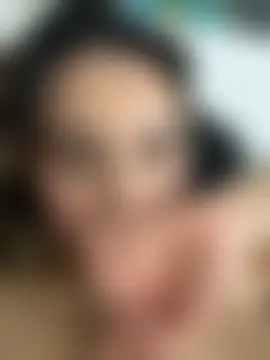 Antonella_Julieta লাইভ চ্যাট রুম