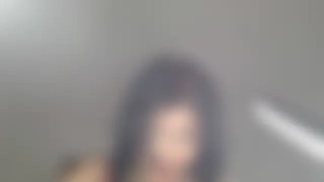 chirlleyy – Naživo chatovacia miestnosť