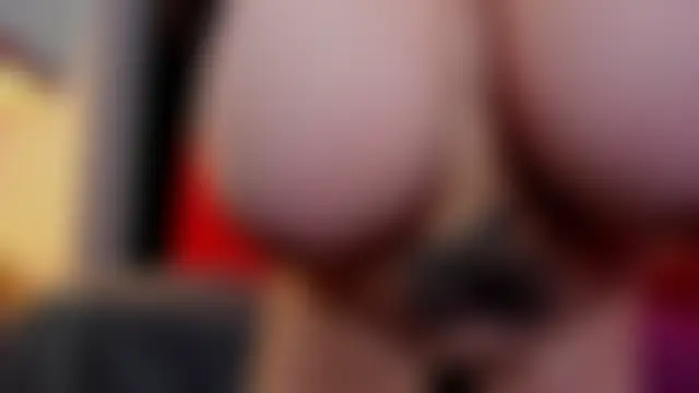 ScarletBigTitties Live Chatrum