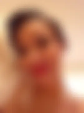 Вебкам-шоу AureliaDoux