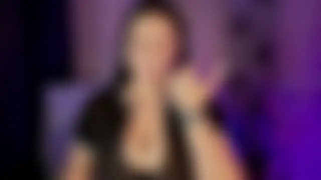 Kayleemorales: δωμάτιο απευθείας συνομιλίας