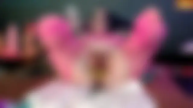 MissSluttyLeeloo: δωμάτιο απευθείας συνομιλίας