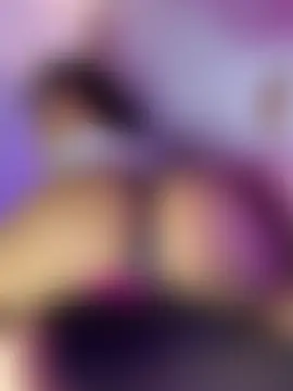 Pokazy przed kamerką – Woo_isDaphne