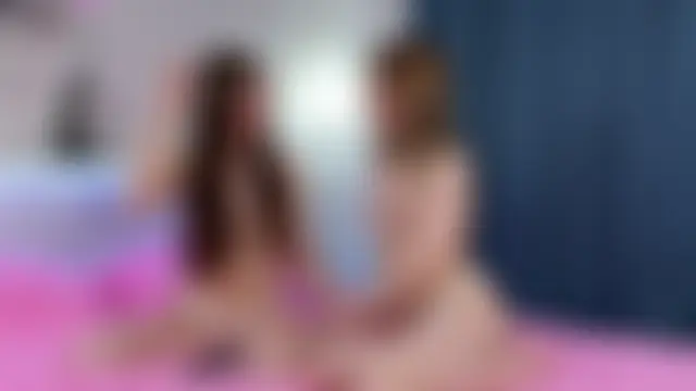 TwinklyAngels' Webcam Show