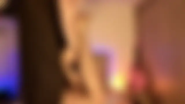 LunaisBack 在線直播表演