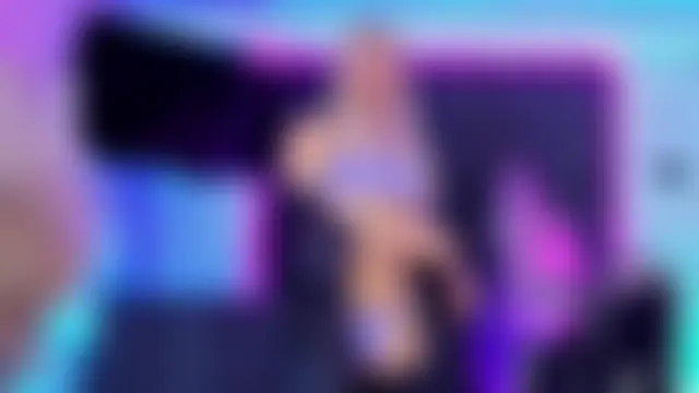 Queens_Wonders_Blonders Webcamshow