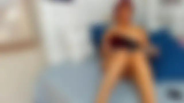 Victoriarouss- 网络视讯表演