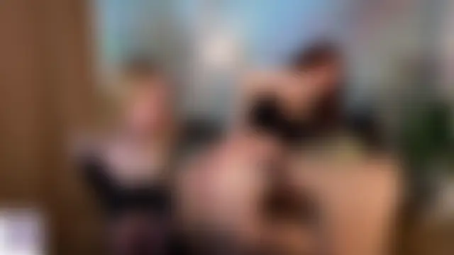 TashiaBosack: διαδικτυακό σόου στην κάμερα