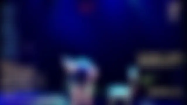 MS-818's Live Webcam Show