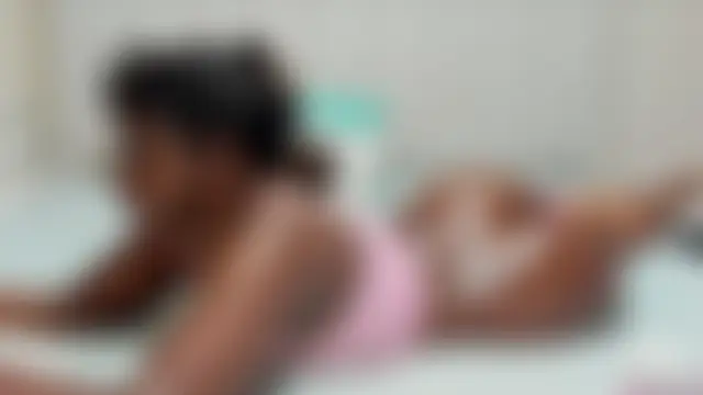 _heavenlysent's Live Webcam Show