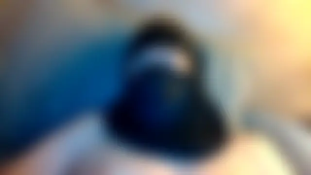 Seks show uživo modela hornyrich69 na kameri