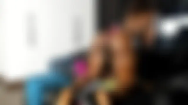 naughty_bigass' Live Webcam Show