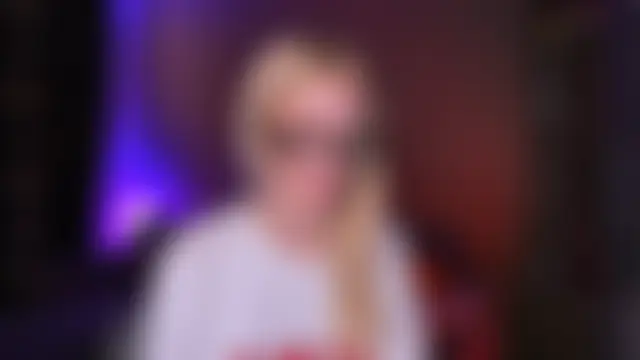 Show webcam de AnyaTaylor_