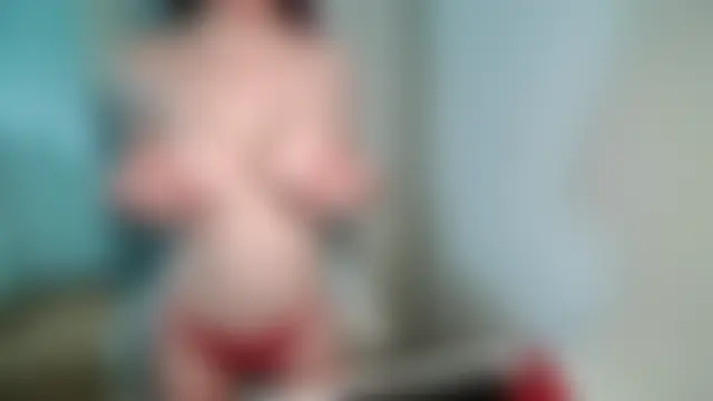 Show modela Miss_Nimmersatt na web-kameri