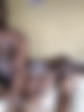 Breezyvikky's Live XXX Chat