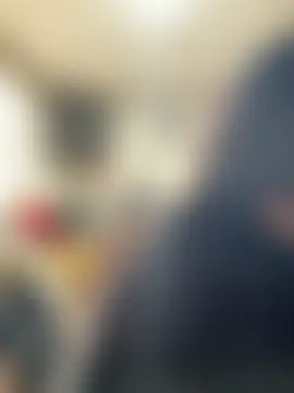 SALOME_KORLAND: διαδικτυακό σόου στην κάμερα