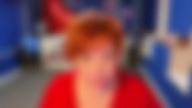 Kira_Kingslee Adlı Modelin Canlı XXX Sohbeti