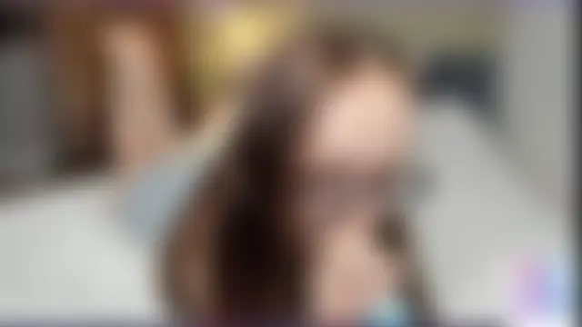 IvyHornyCore 现场XXX聊天