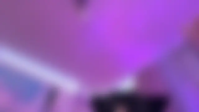 ToxiraLuneX's Live Webcam Show