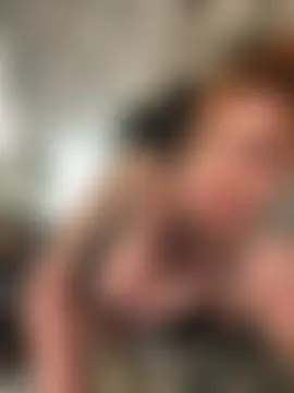 krysstal003: διαδικτυακό σόου στην κάμερα