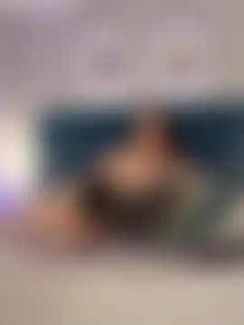 Madisonsmiith লাইভ XXX চ্যাট