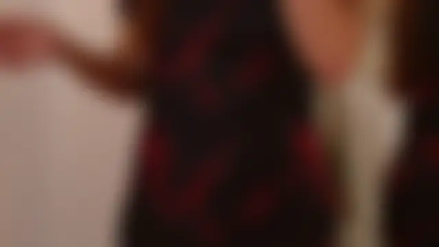 milaleoneli's Live Webcam Show