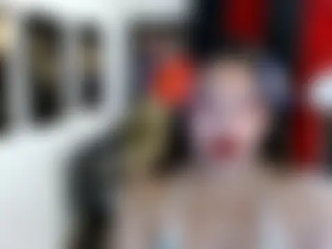 TSbrianaHugeCock's Webcam Show