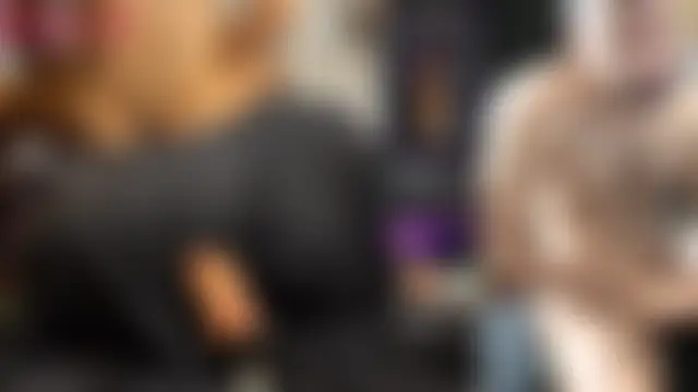 Toronto325 Adlı Modelin Canlı Seks Kamerası Şovu