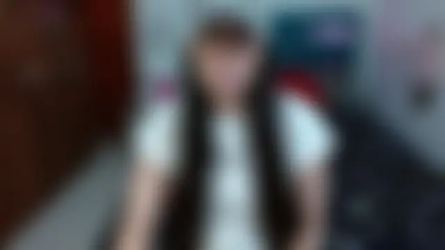 antonella_sweet33: онлайн-секс-чат