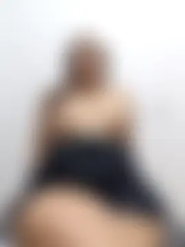 Pokazy przed kamerką – Noemipopi