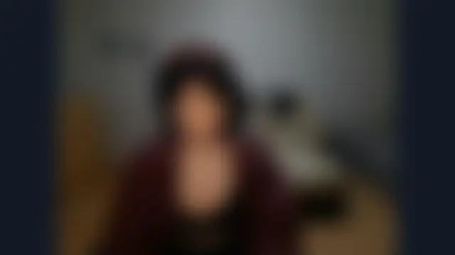 Pertunjukan Kamera Web ShaynaLinley