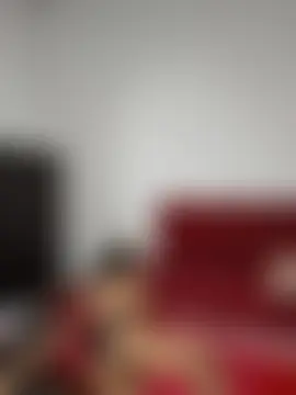 Ruvi_Queen – live chatrum