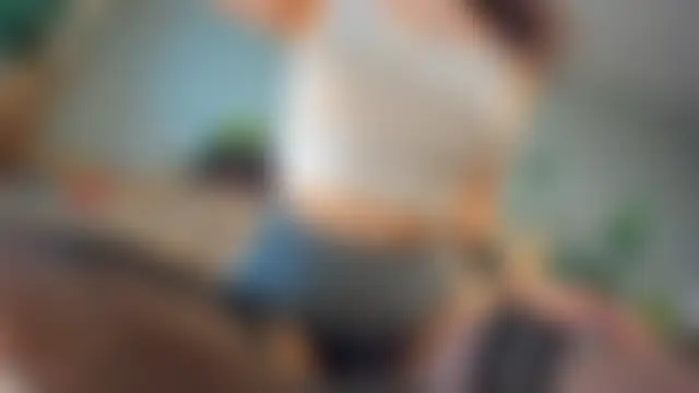 Ria_23's Live Webcam Chat