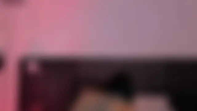 Chat XXX en directo de KayraLanne