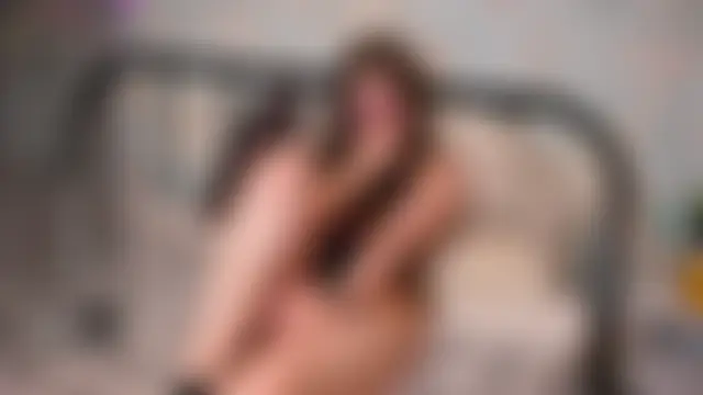 NorineMaw Show in webcam