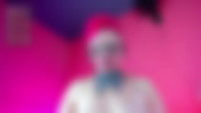 Show modela MATURE_HARDCORE na web-kameri