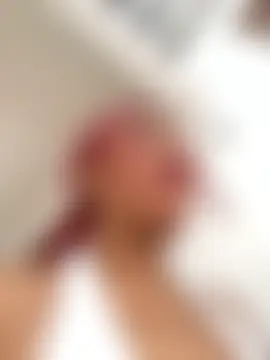 Layla_em's Live Webcam Show