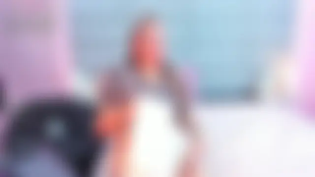 แชท XXX สดของ Helenn_Moore