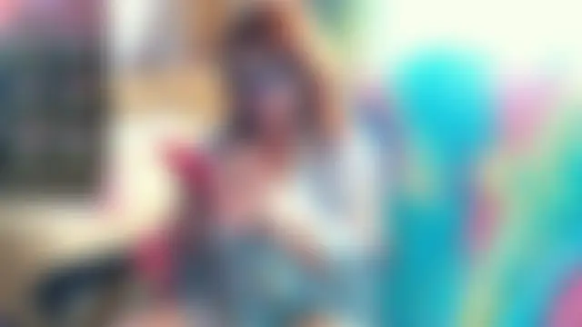 FlirtatiousMegan: вебкам-шоу