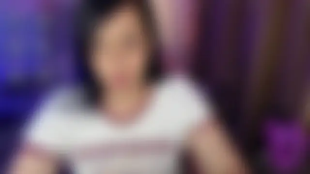 Pertunjukan Kamera Web Majuu__